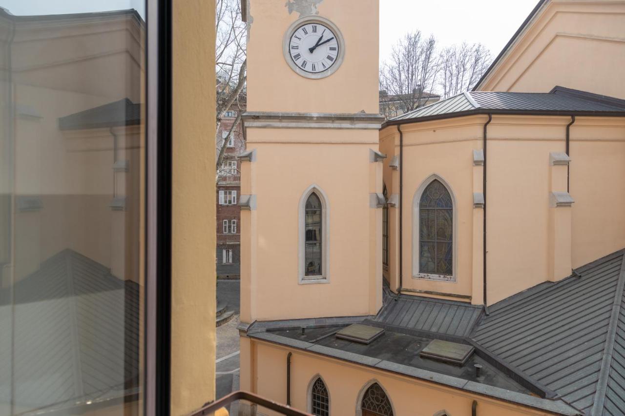 Suite Foscolo, In Piazza A Trieste Exteriör bild