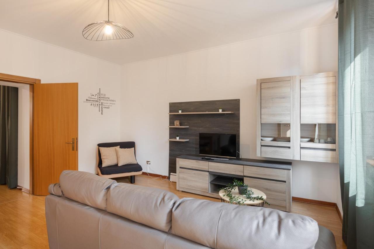 Suite Foscolo, In Piazza A Trieste Exteriör bild