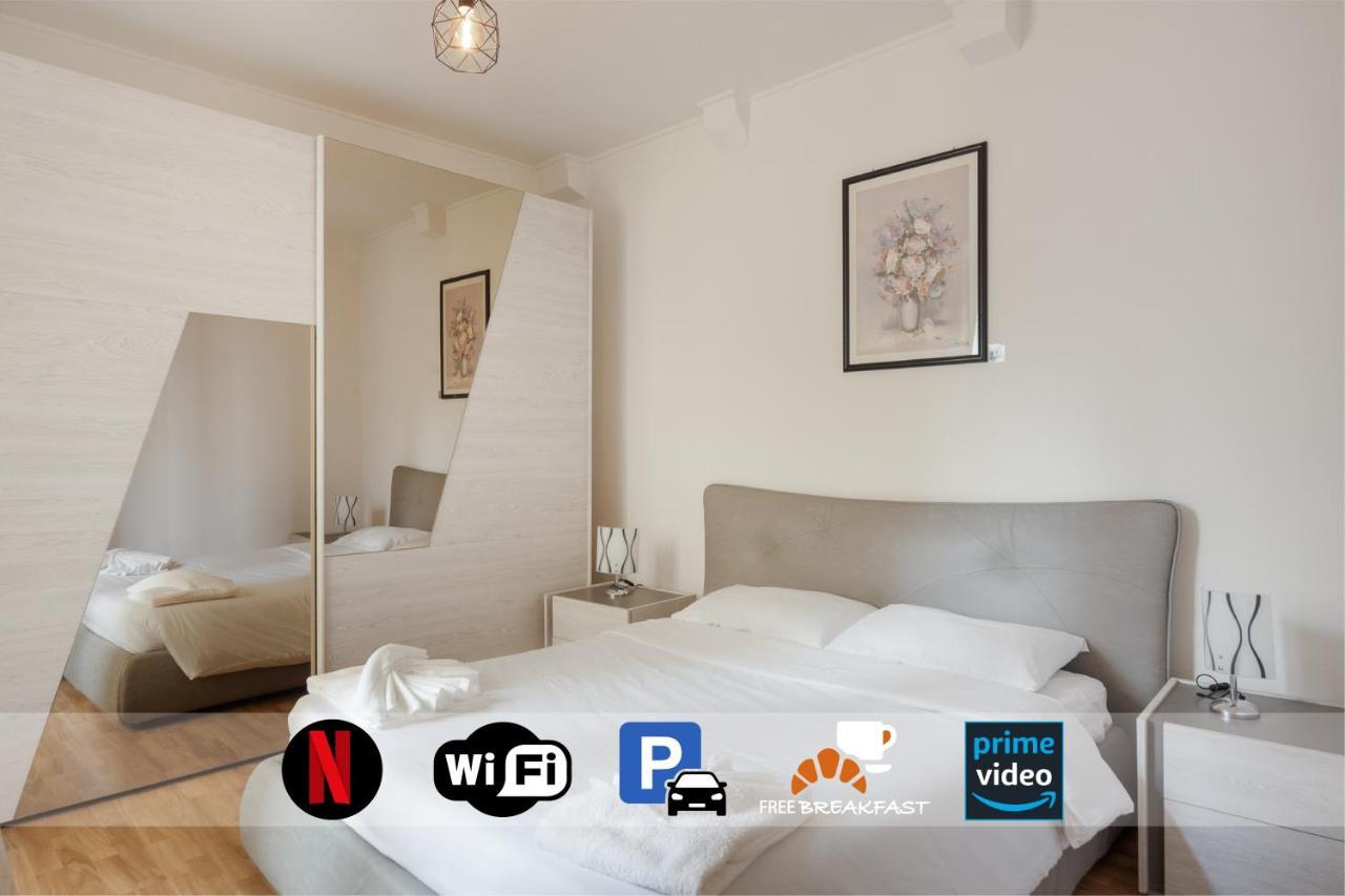 Suite Foscolo, In Piazza A Trieste Exteriör bild